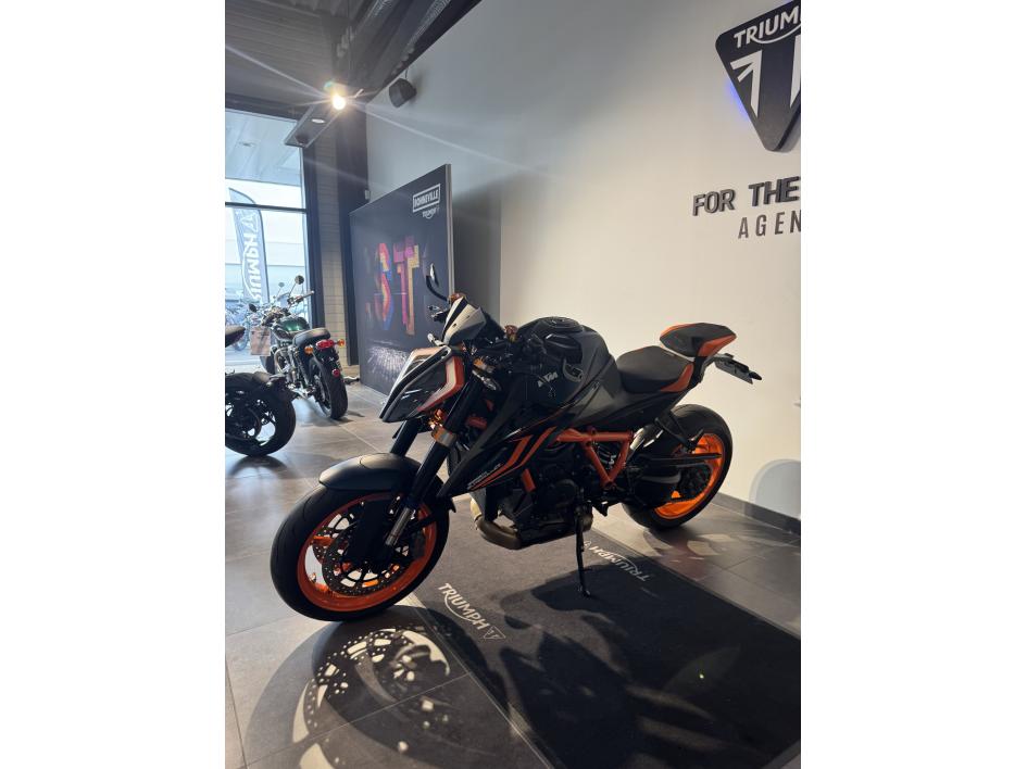 KTM 1290 SUPER DUKE R EVO POUR 212 €/ MOIS TRIUMPH AGEN