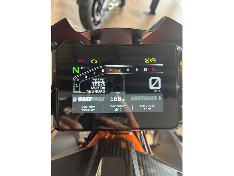 KTM 1290 SUPER DUKE R EVO POUR 212 €/ MOIS TRIUMPH AGEN