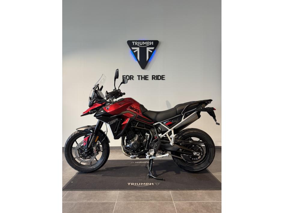 TRIUMPH Tiger 900 GT PRO neuve pour 283 € mois chez Triumph Agen
