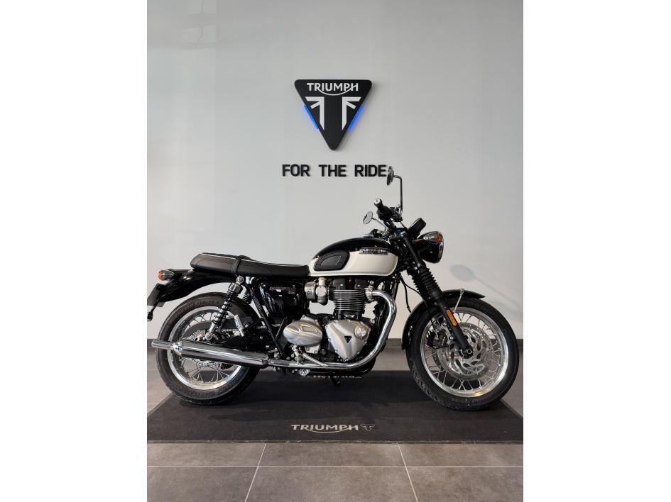 Triumph Bonneville  T120 pour 231€/mois chez Triumph Agen 