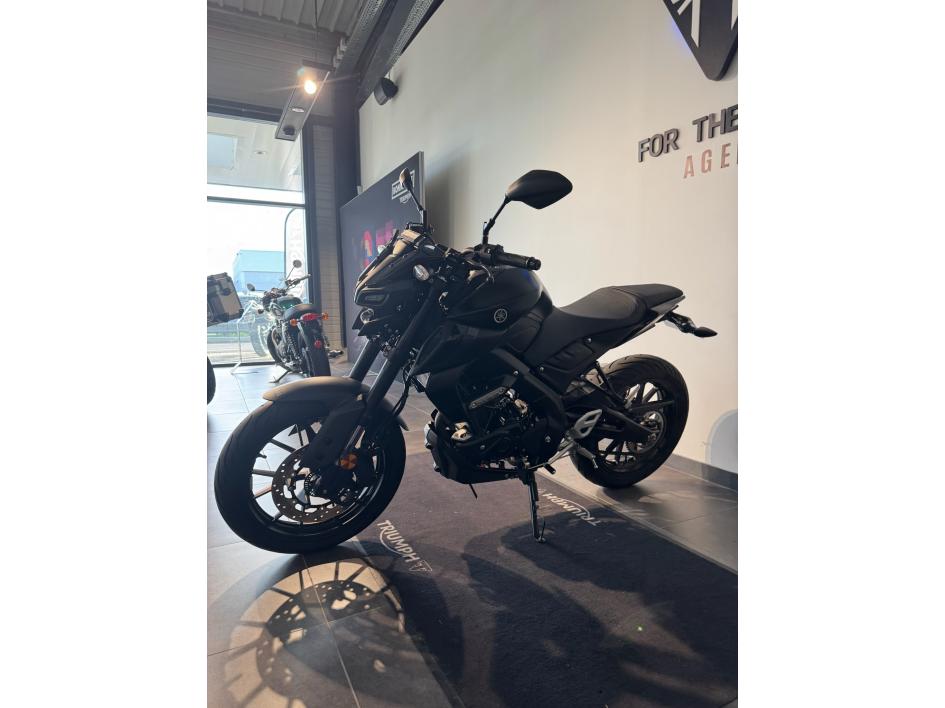 YAMAHA MT-125 ABS POUR 90 €/MOIS TRIUMPH AGEN