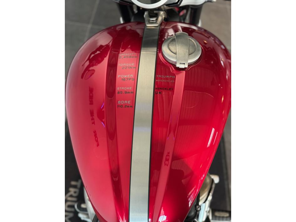 TRIUMPH ROCKET 3R Edition 221 pour 327 €/mois triumph Agen