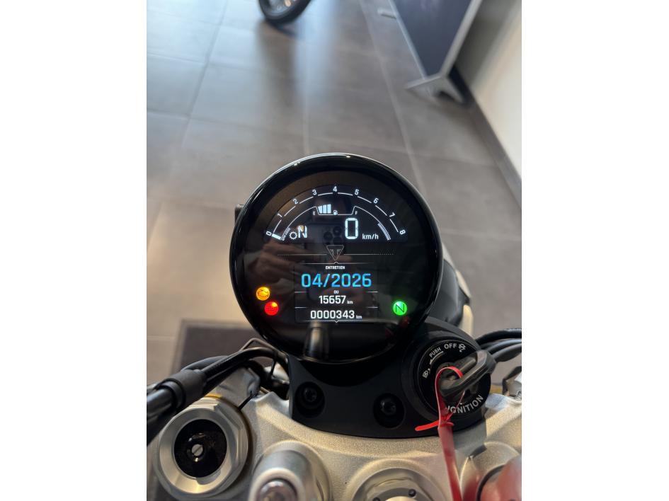 TRIUMPH SPEED TWIN 1200 rs pour 271€/mois chez Triumph Agen