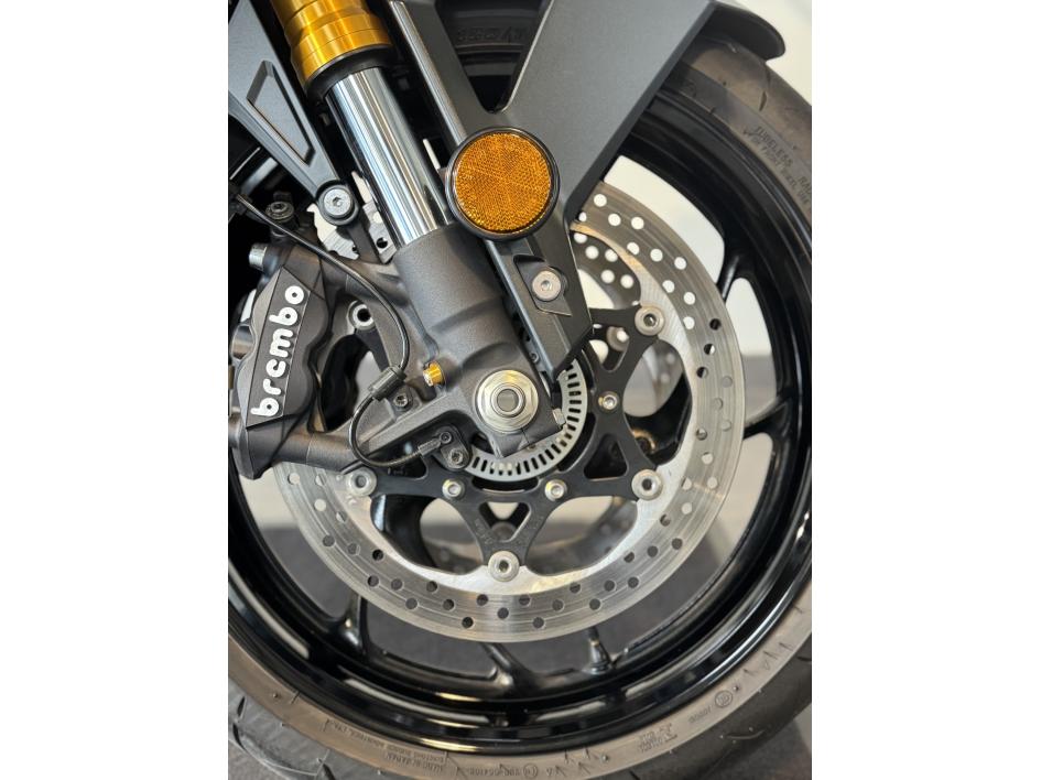 SUZUKI GSX-S 1000 ABS pour 160 €/ mois chez Triumph Agen 