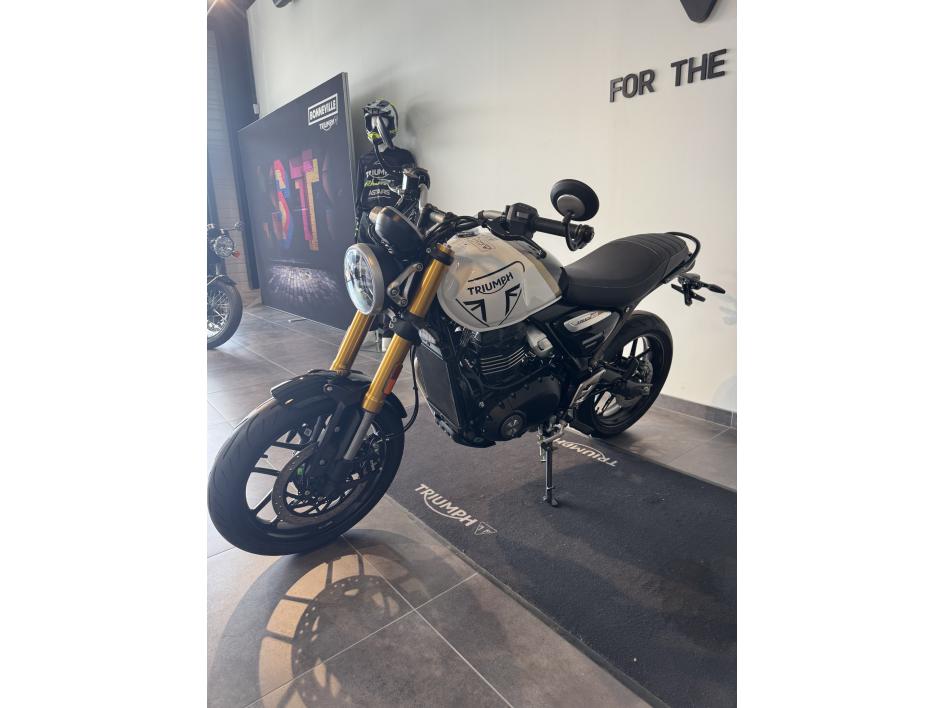 TRIUMPH SPEED 400 pour 116€mois chez Triumph Agen