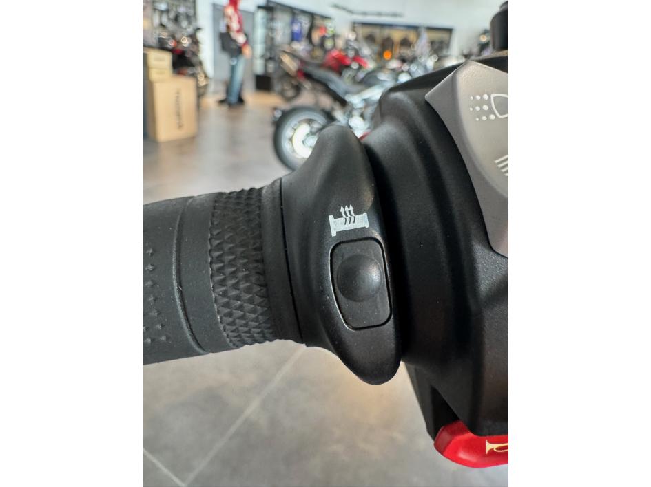 TRIUMPH ROCKET 3 GT pour 350€ /mois Triumph Agen