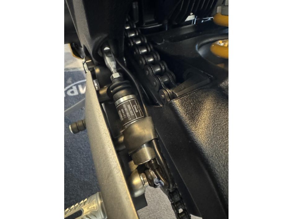 TRIUMPH STREET TRIPLE 765 RS POUR 204€ /MOIS CHEZ TRIUMPH AGEN 