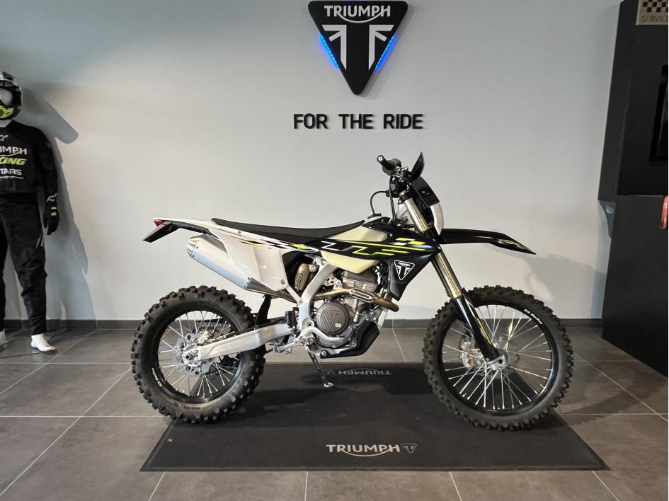 TRIUMPH TF 250 E ENDURO  POUR 187 €/MOIS CHEZ TRIUMPH AGEN 